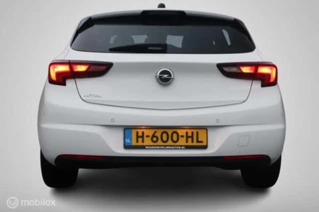 Opel Astra (2020) thumbnail 25