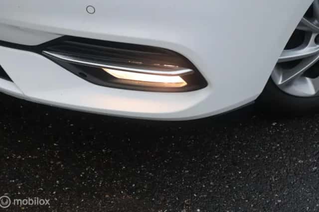 Opel Astra (2020) thumbnail 5
