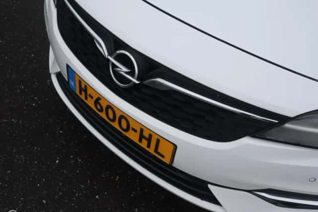 Opel Astra (2020) thumbnail 6