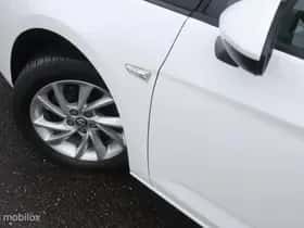 Opel Astra thumbnail 10