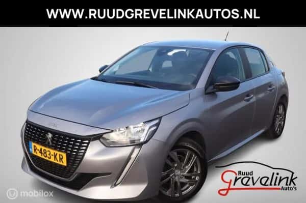 Peugeot 208 (2022) — foto 1