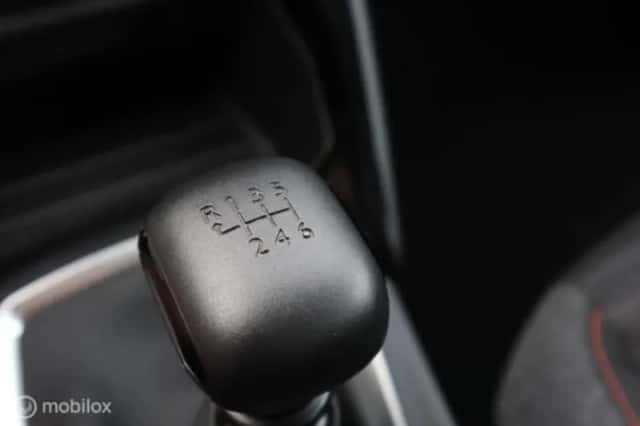 Peugeot 208 (2022) thumbnail 13