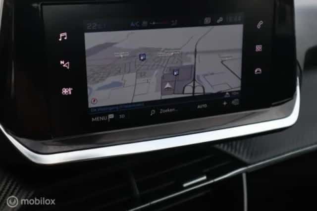 Peugeot 208 (2022) thumbnail 22