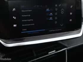 Peugeot 208 (2022) thumbnail 25