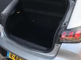 Peugeot 208 (2022) thumbnail 30