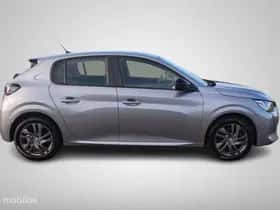 Peugeot 208 (2022) thumbnail 8