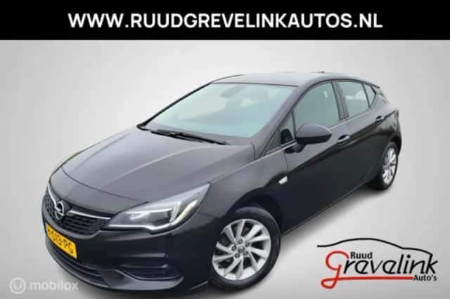 Opel Astra (2020) thumbnail 1