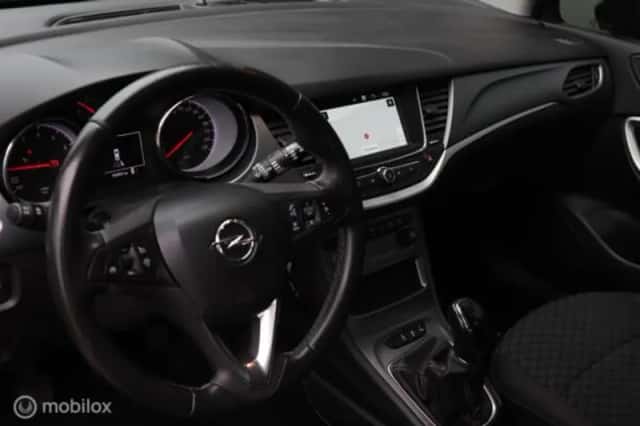Opel Astra (2020) thumbnail 14