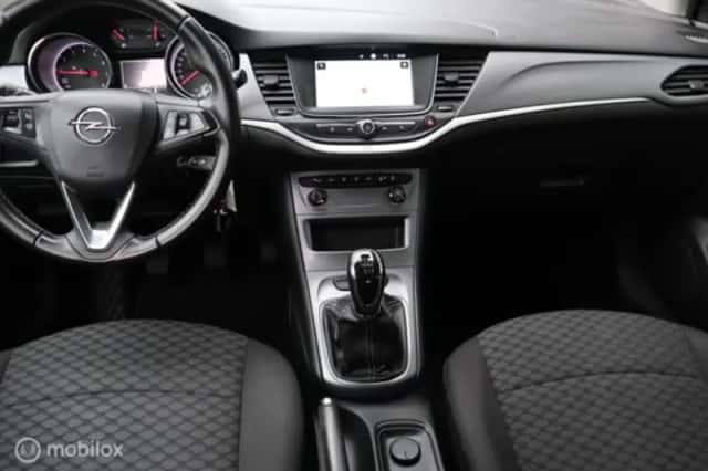 Opel Astra (2020) thumbnail 16