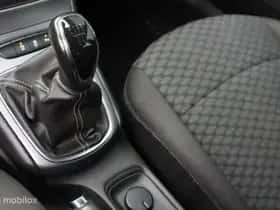 Opel Astra thumbnail 18