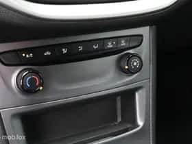Opel Astra thumbnail 20