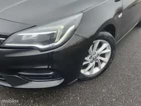 Opel Astra thumbnail 3