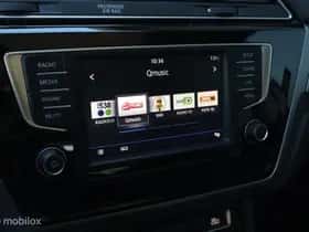 Volkswagen Touran thumbnail 18