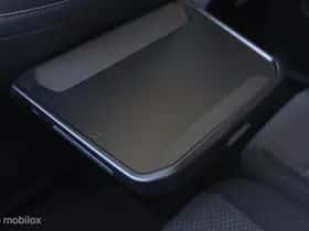 Volkswagen Touran (2017) thumbnail 28
