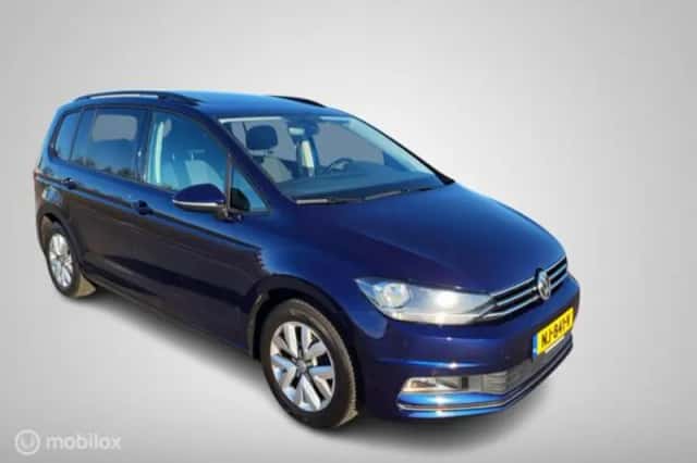 Volkswagen Touran (2017) thumbnail 37