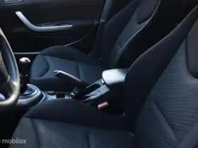 Peugeot 308 (2012) thumbnail 16