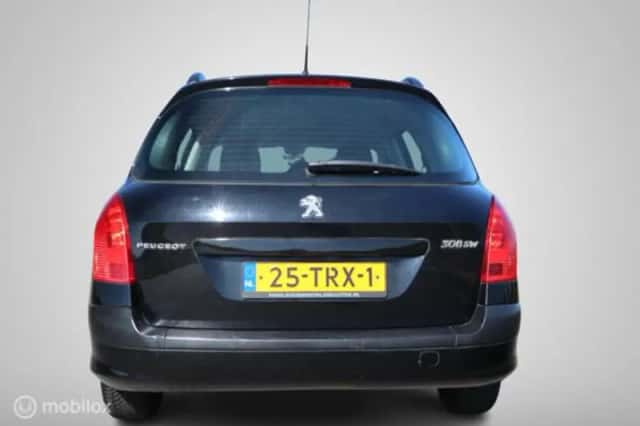 Peugeot 308 (2012) thumbnail 20