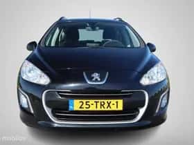 Peugeot 308 (2012) thumbnail 3