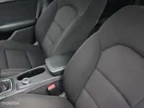 Mercedes-Benz B-Klasse (2016) thumbnail 22