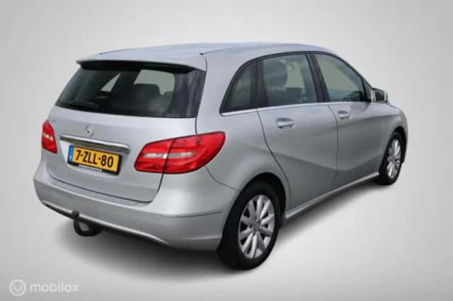 Mercedes-Benz B-Klasse (2016) thumbnail 4