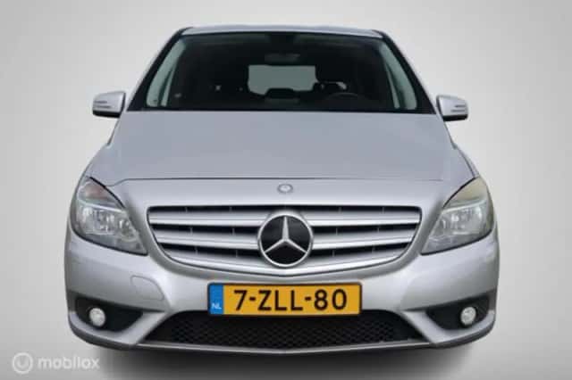 Mercedes-Benz B-Klasse (2016) thumbnail 5