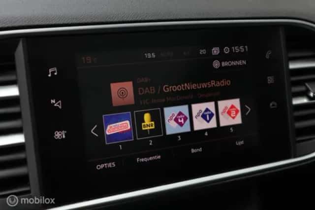 Peugeot 308 (2020) thumbnail 19