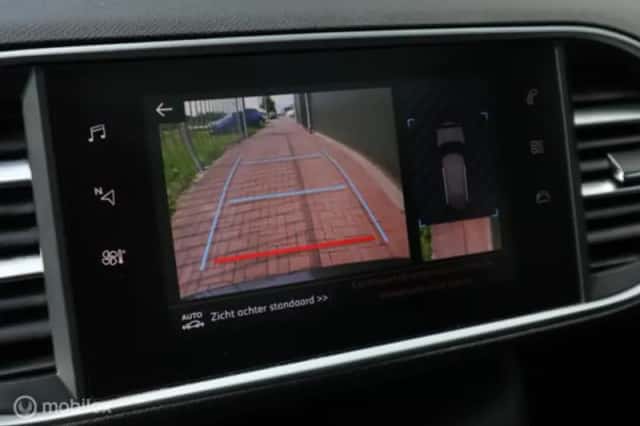 Peugeot 308 (2020) thumbnail 21