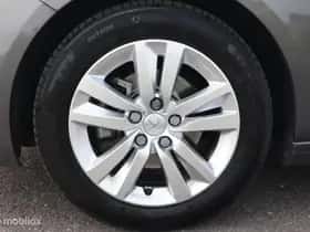 Peugeot 308 (2020) thumbnail 33