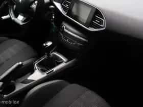 Peugeot 308 (2020) thumbnail 37