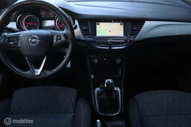 Opel Astra (2021) thumbnail 14