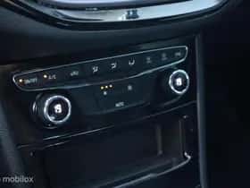Opel Astra thumbnail 21