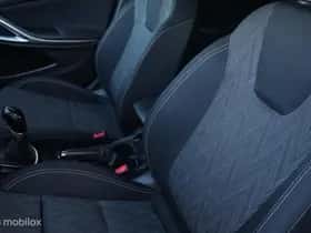 Opel Astra thumbnail 25