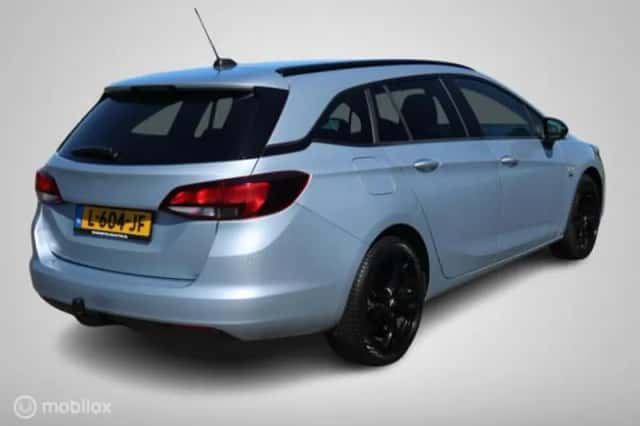 Opel Astra (2021) thumbnail 4