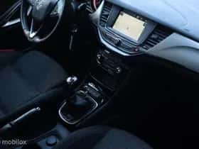 Opel Astra thumbnail 38