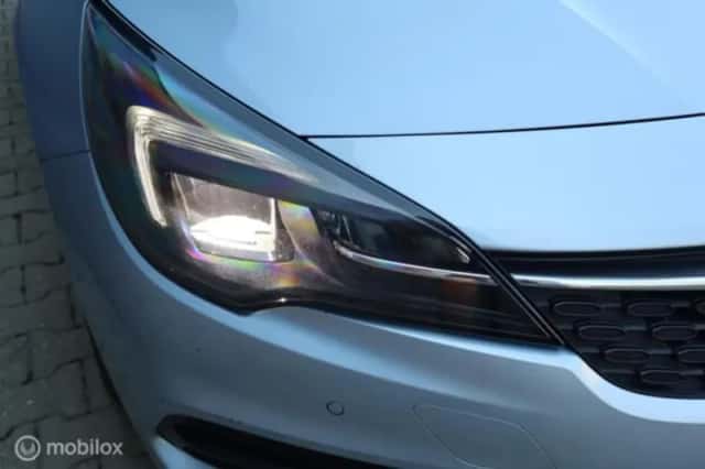 Opel Astra (2021) thumbnail 8