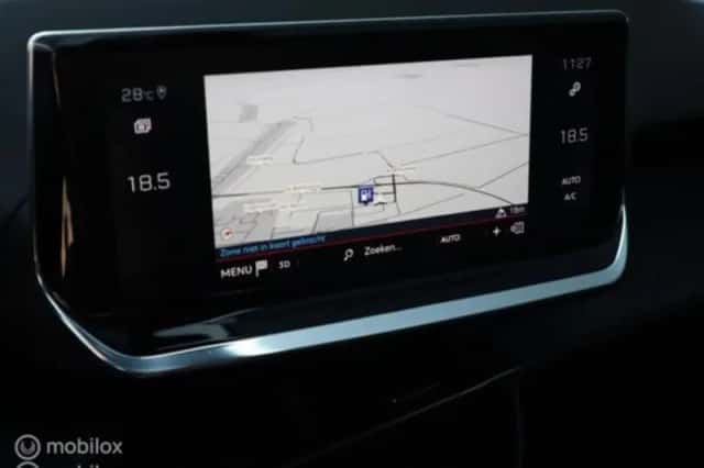 Peugeot 2008 (2020) thumbnail 19