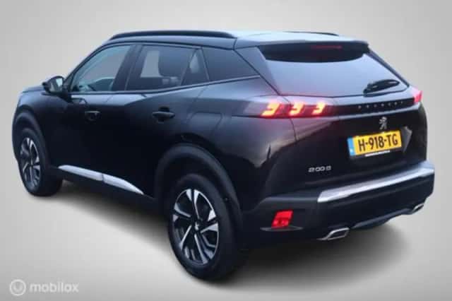 Peugeot 2008 (2020) thumbnail 30