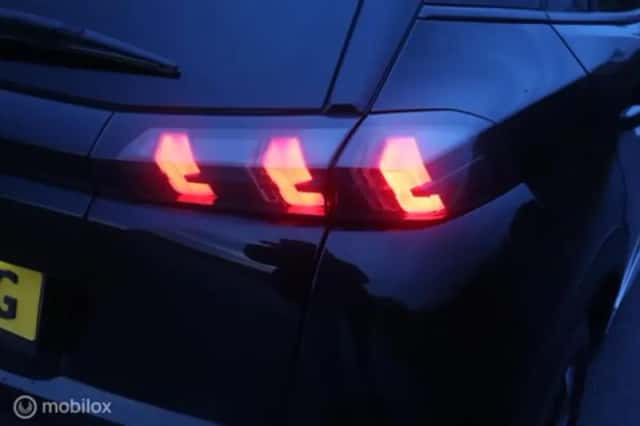 Peugeot 2008 (2020) thumbnail 35