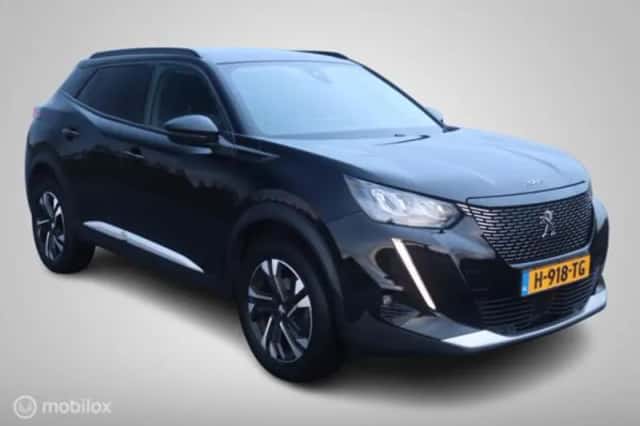 Peugeot 2008 (2020) thumbnail 38