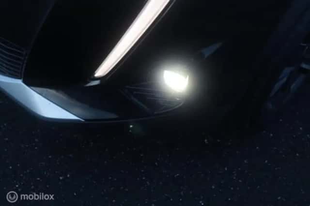 Peugeot 2008 (2020) thumbnail 7