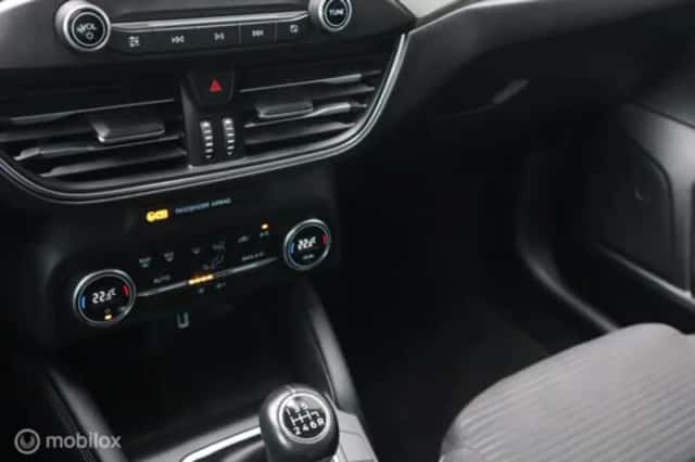 Ford Focus (2020) thumbnail 14