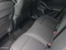 Ford Focus thumbnail 26
