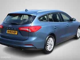 Ford Focus thumbnail 4