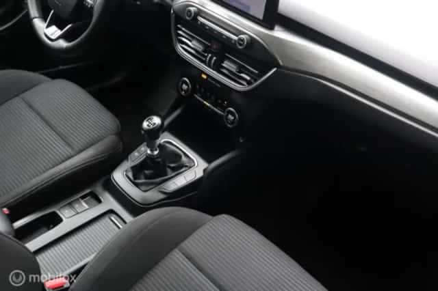 Ford Focus (2020) thumbnail 36