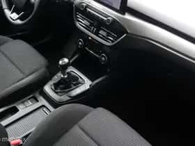 Ford Focus thumbnail 36
