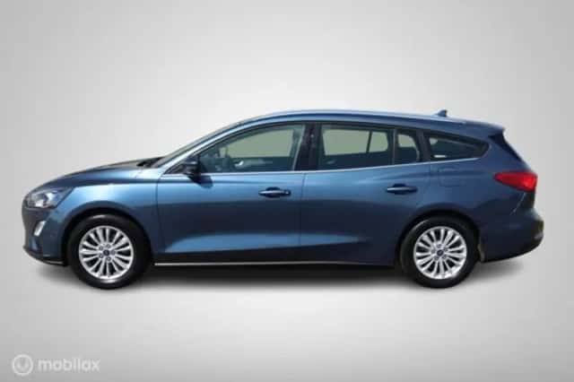 Ford Focus (2020) thumbnail 6