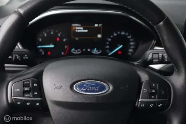 Ford Focus (2020) thumbnail 10