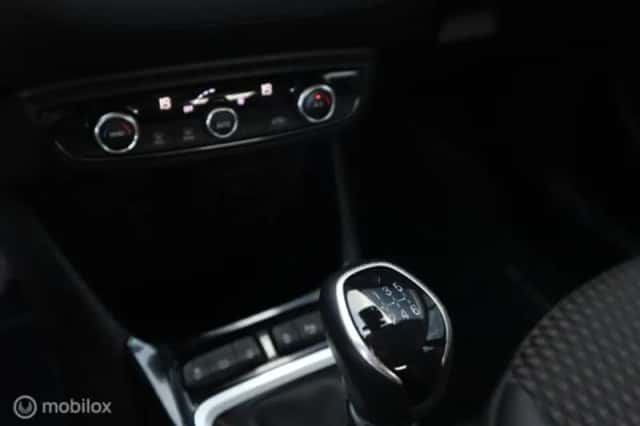 Opel Crossland (2020) thumbnail 18