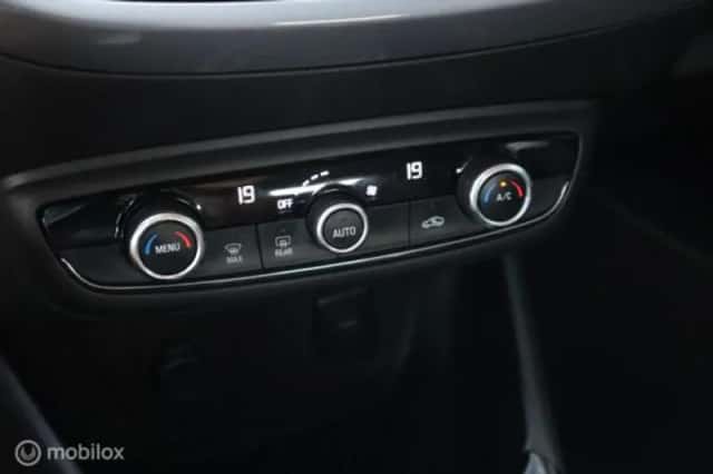 Opel Crossland (2020) thumbnail 19