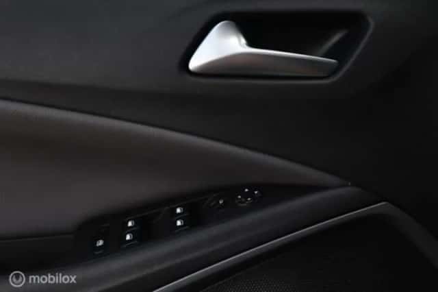 Opel Crossland (2020) thumbnail 26